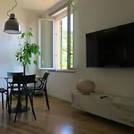 Casa Di May, Home, Acquasanta - B 아파트 라스페치아