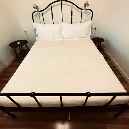 Casa Di May, Home, Acquasanta - B 斯培西亚