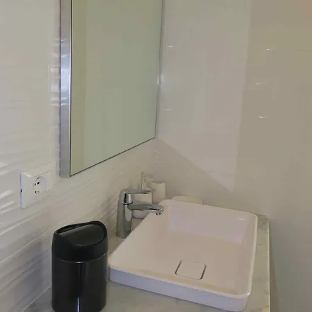 Casa Di May, Home, Acquasanta - B Appartamento La Spezia